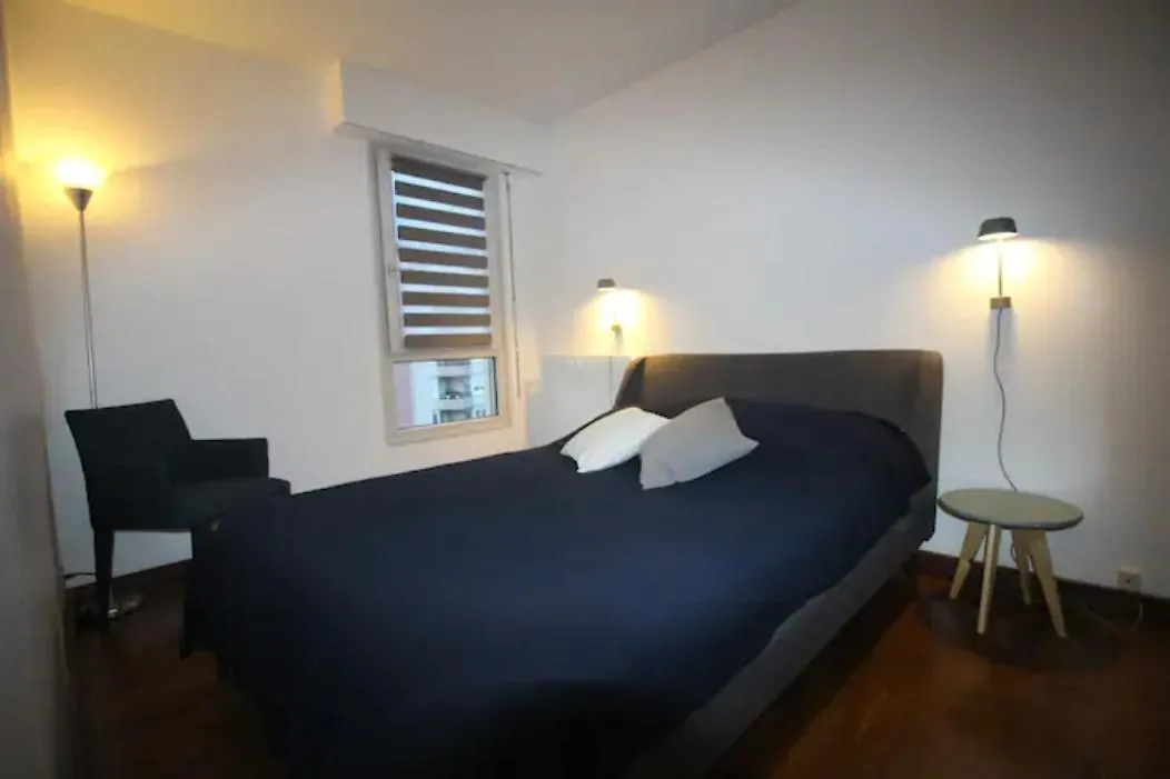 Midoon Guest - The Balcony - Grand Appartement Creteil Proche Paris France